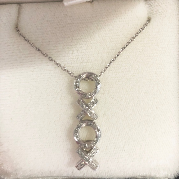 Cherish Collection Diamond XOXO Necklace - Picture 1 of 6